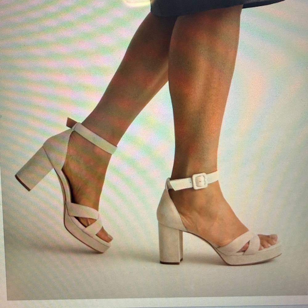NWT Size 8 Quince Italian Leather Crisscross Platform Sandal in Almond Suede - Picture 5 of 7